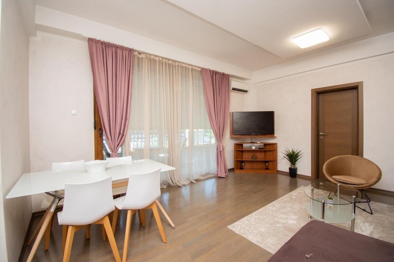 Maxim Compass Apartment Podgoriçe Dış mekan fotoğraf